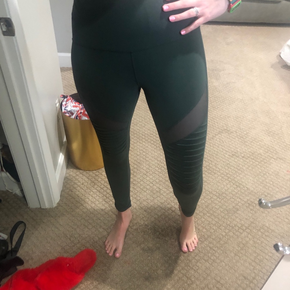 ZELLA GREEN LEGGINGS